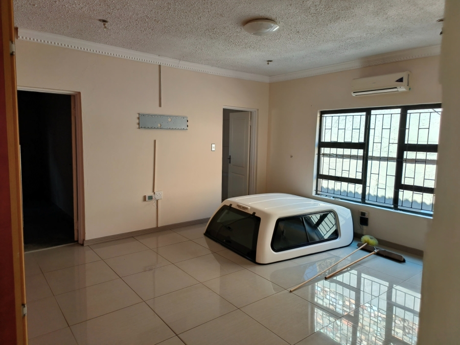 To Let 2 Bedroom Property for Rent in Promosa North West